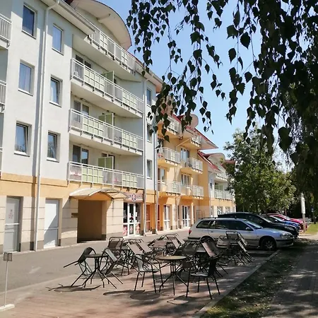 Lägenhetshotell Delfin *